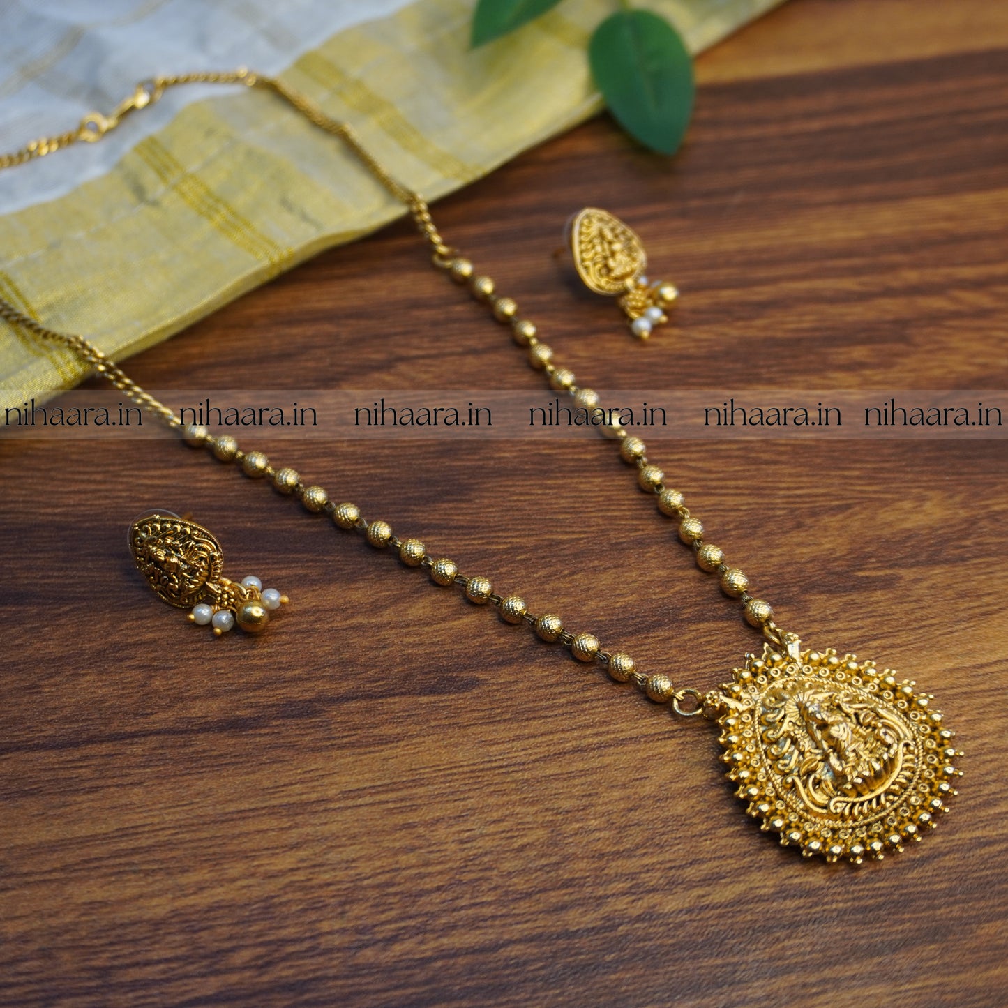 Gold Bhavni Haaram Set NA759