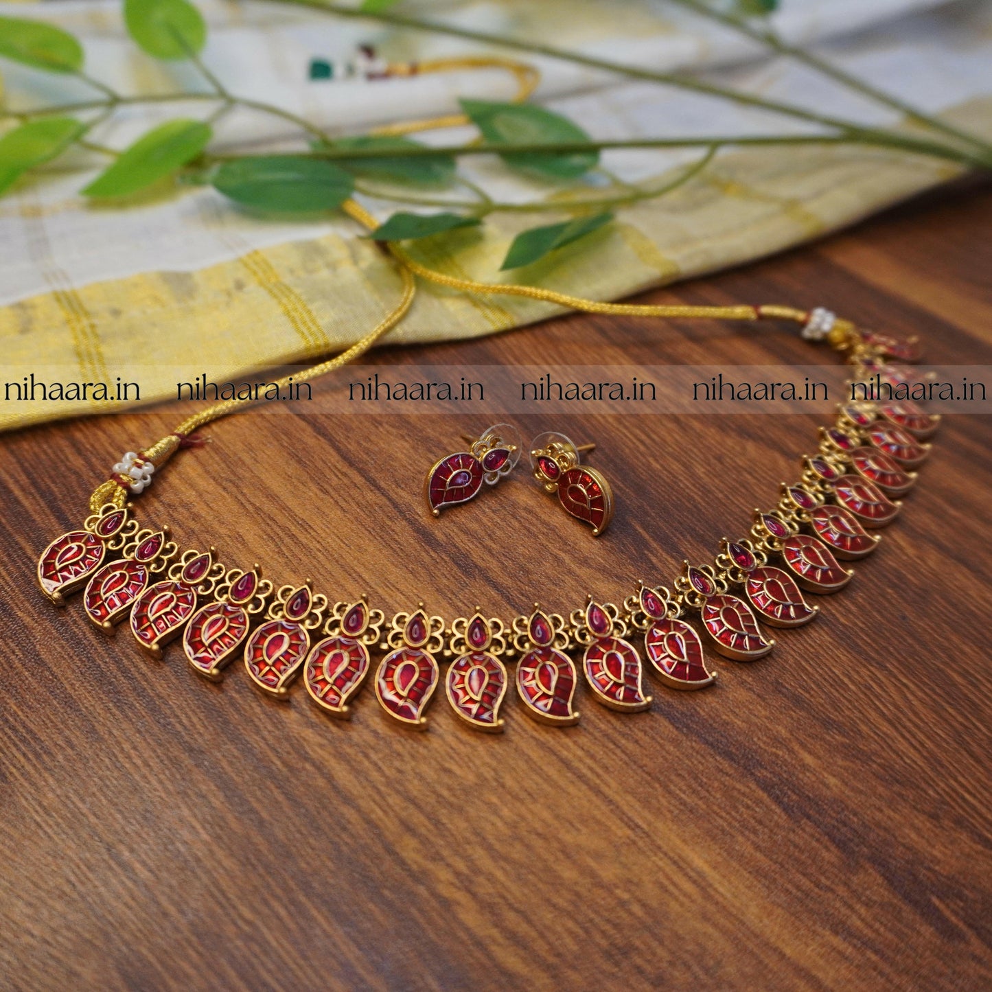 Traditional Gold Aamra Necklace Set - Red NA703