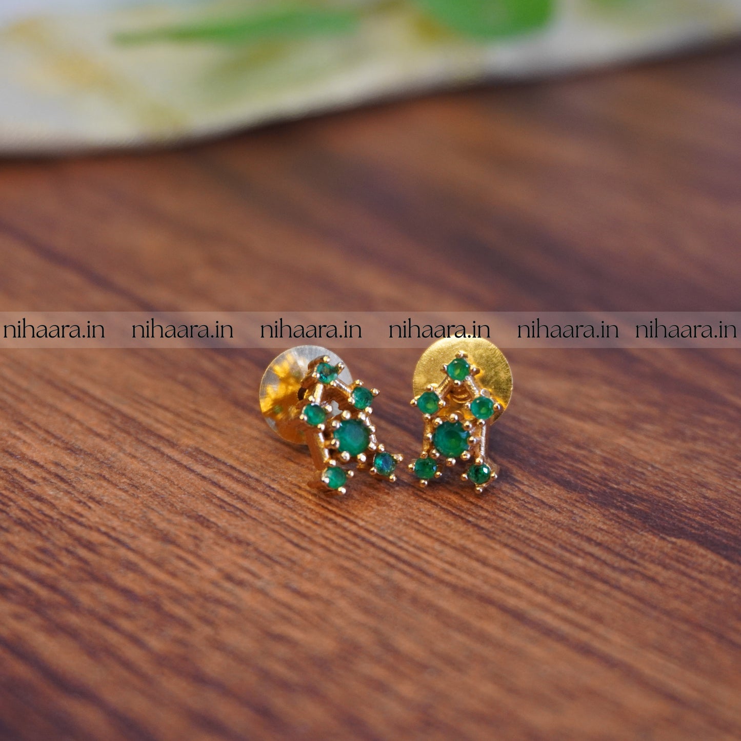 Gold Lakshya Necklace Set - Green NA723