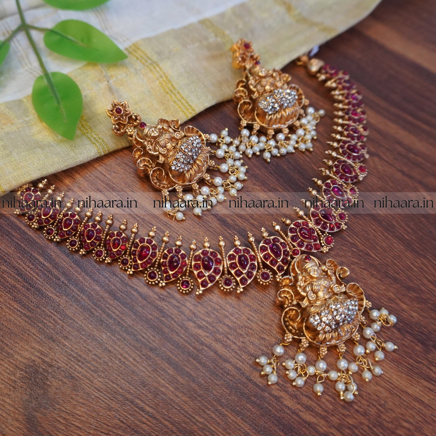 Antique Souparnika Necklace Set - Red NA724
