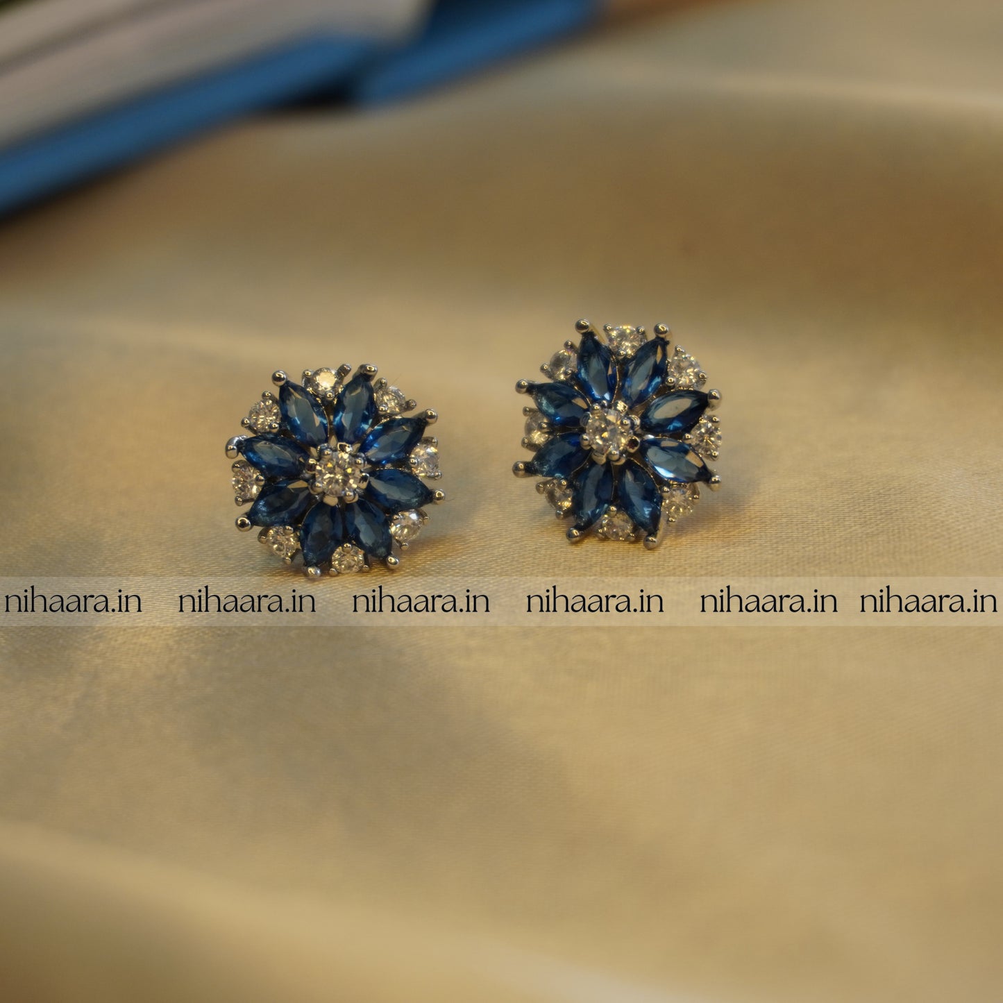 Anti-Tarnish Twinkling Star Sapphire Earrings NA221