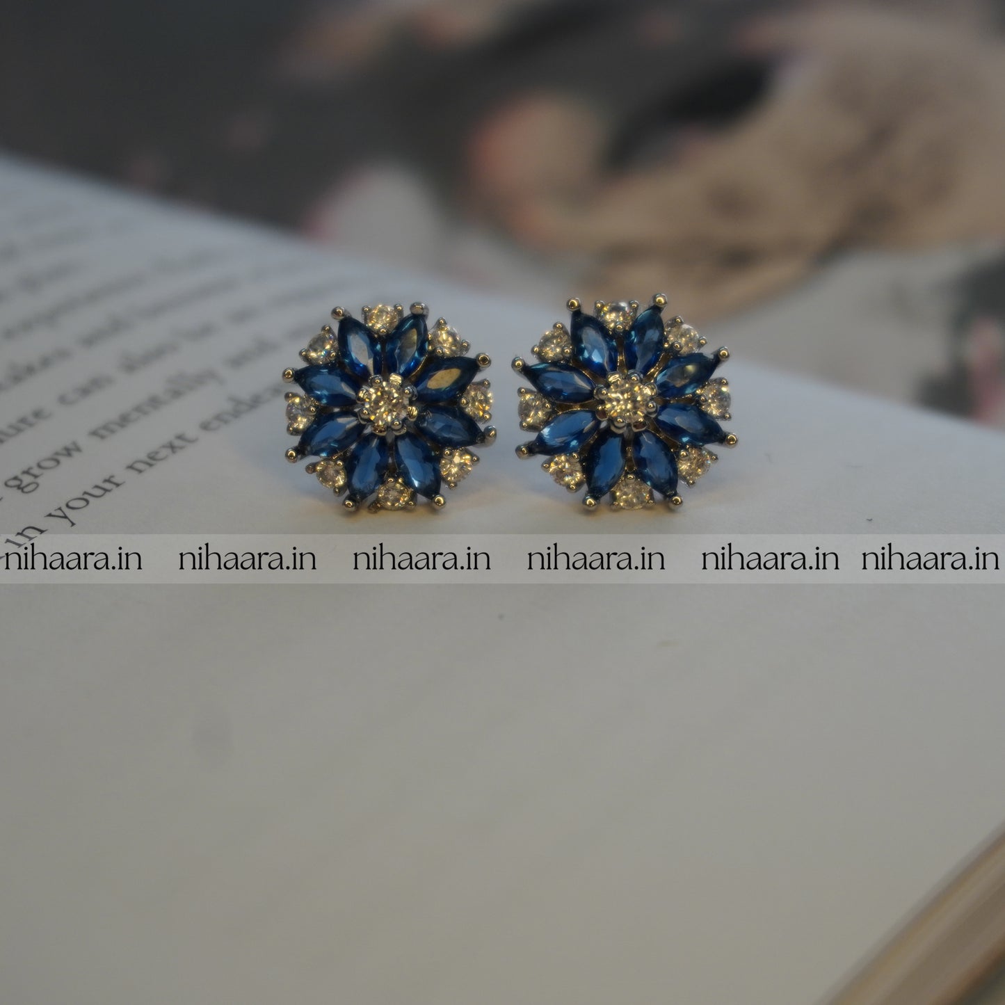 Anti-Tarnish Twinkling Star Sapphire Earrings NA221