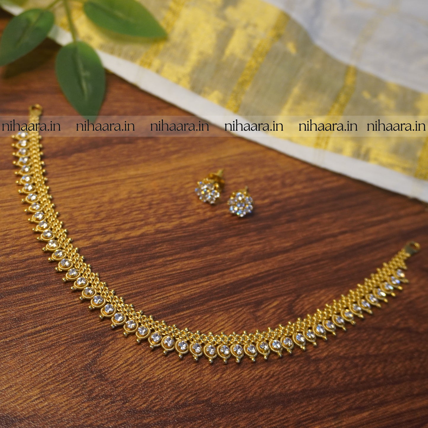 Gold Alankritha Necklace Set - White NA763