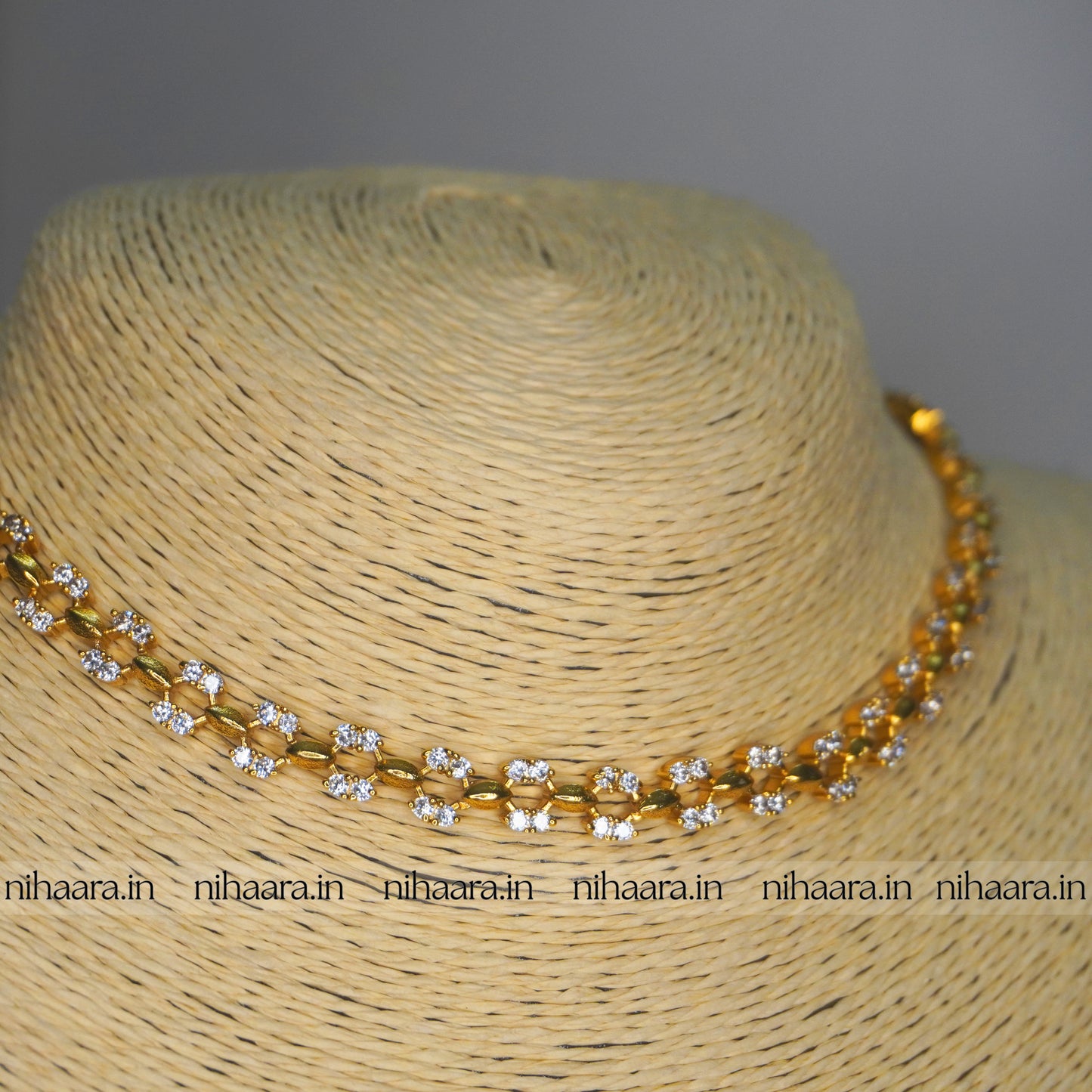 Gold Layam Necklace Set White NA807