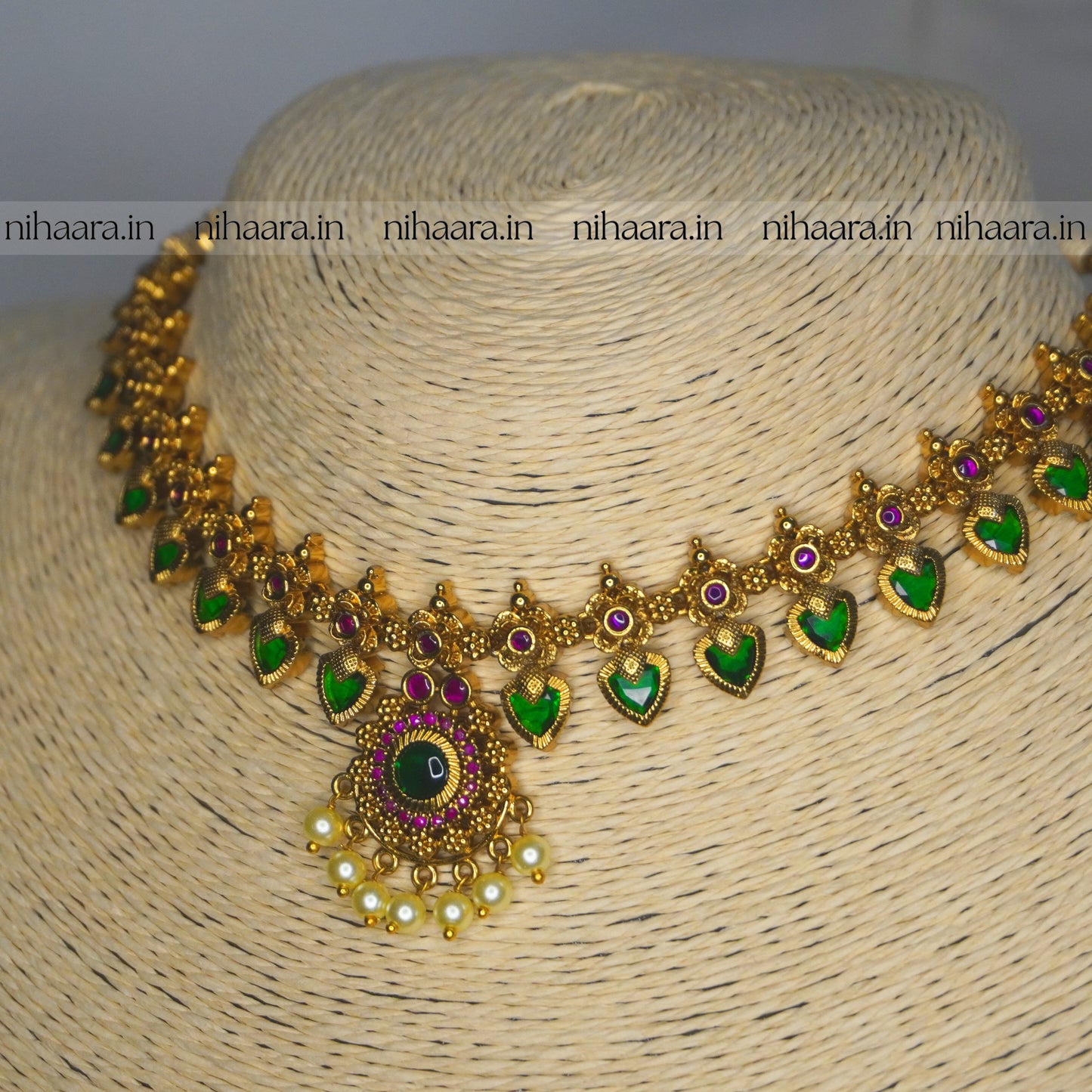 Premium Gold Plated Amrutha Paalakka Necklace NA801
