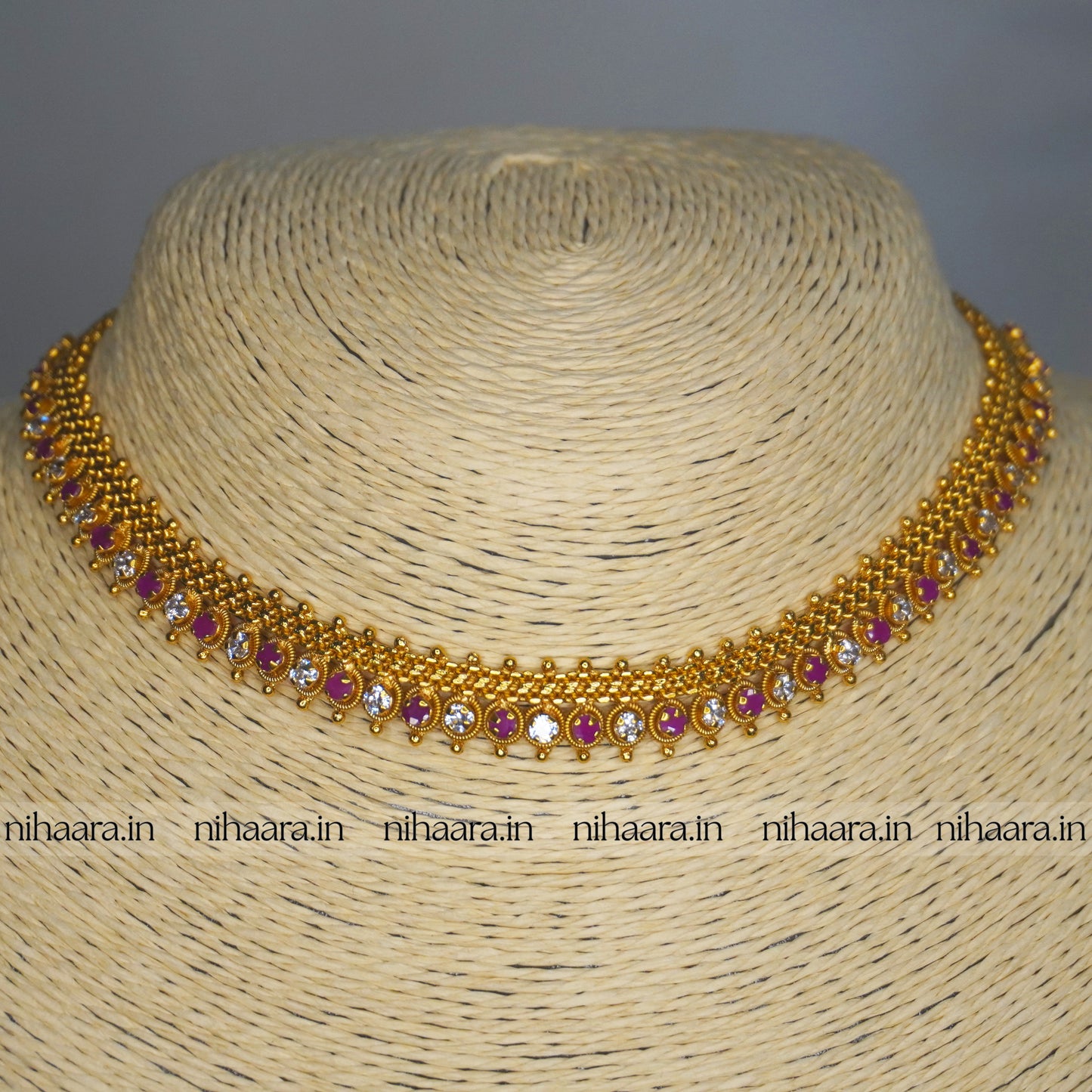 Gold Alankritha Necklace Set - White & Red NA764