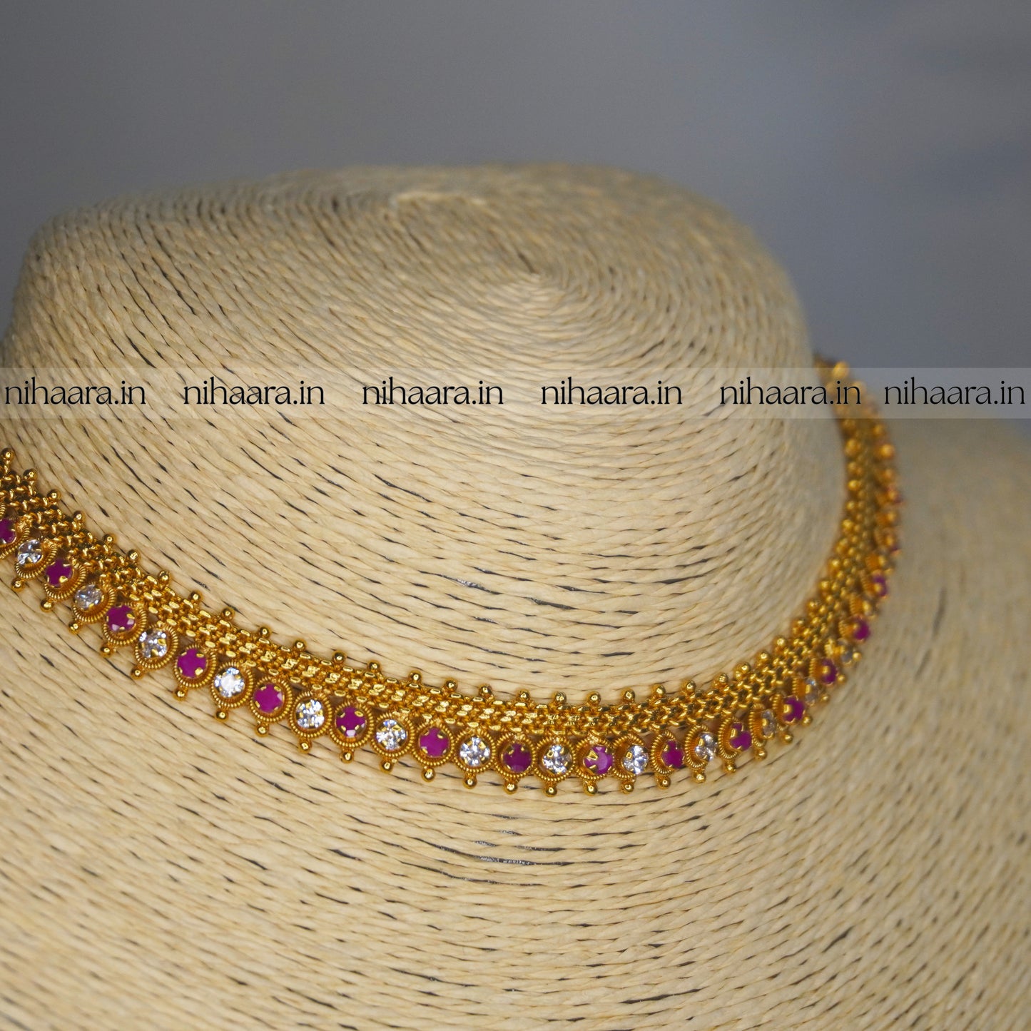Gold Alankritha Necklace Set - White & Red NA764