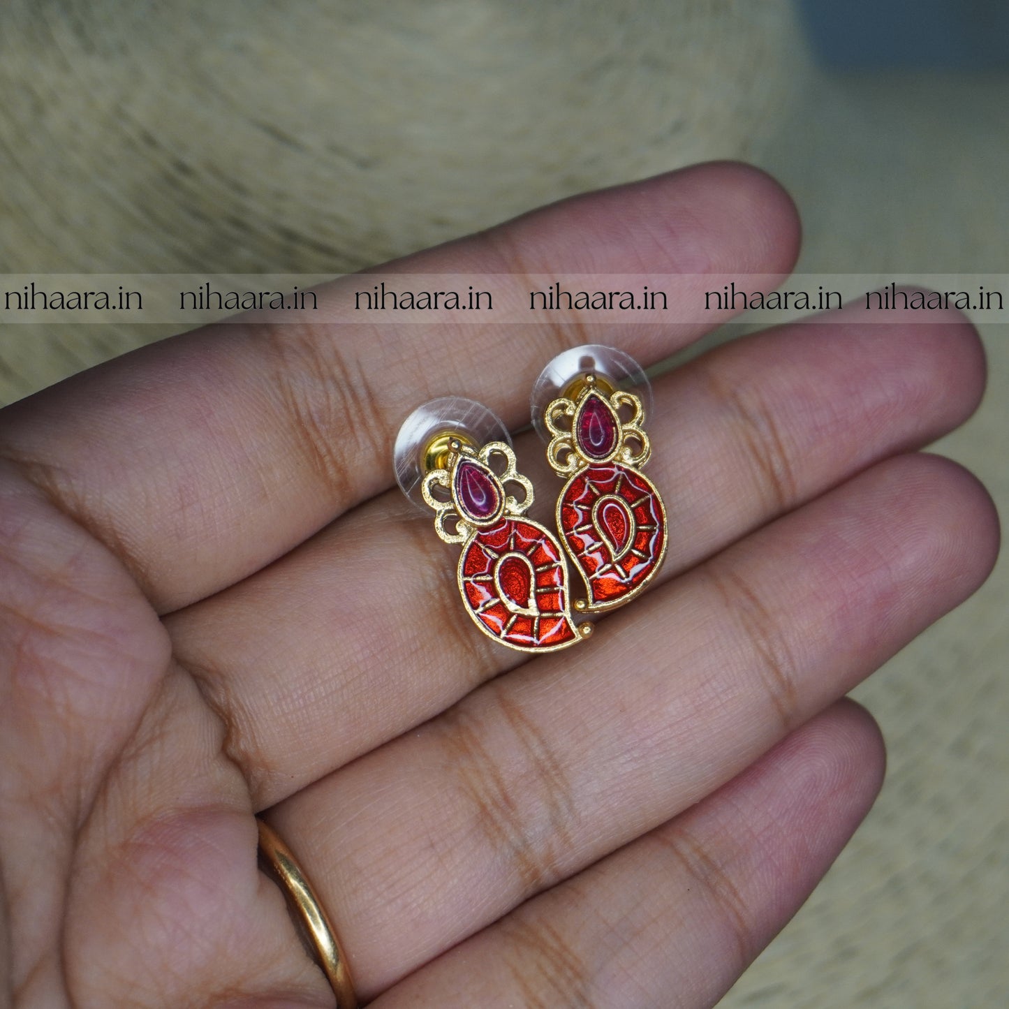 Traditional Gold Aamra Necklace Set - Red NA703