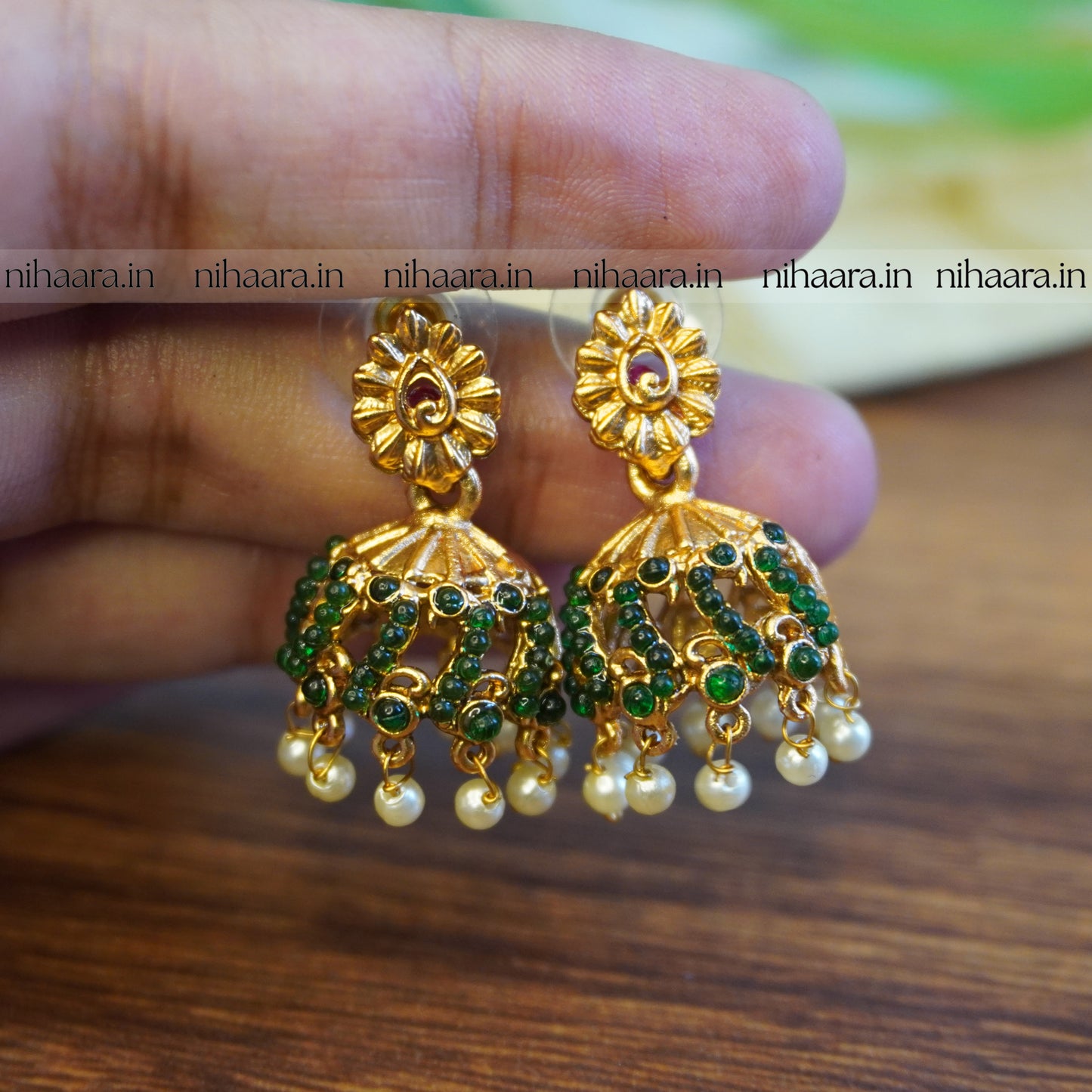 Budget Gold Apsara Choker Set NA731