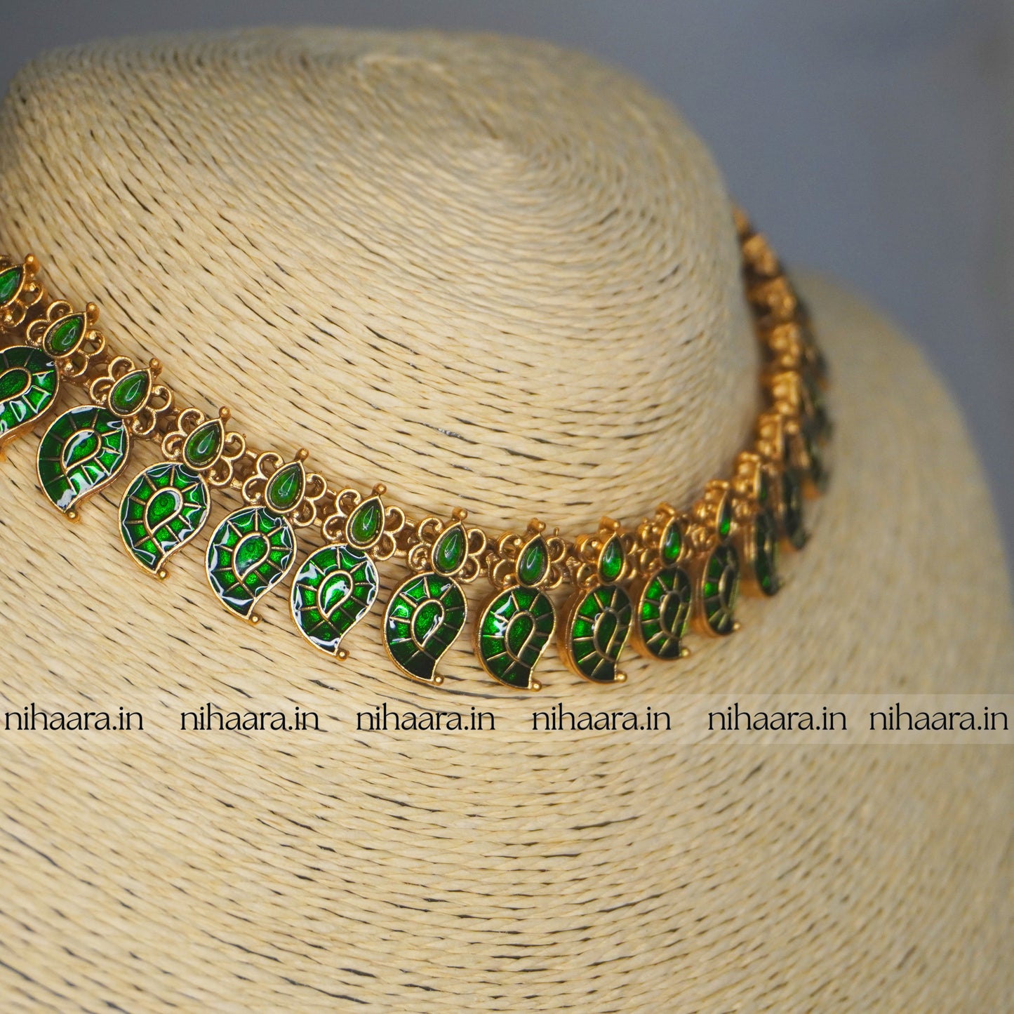Traditional Gold Aamra Necklace Set - Green NA753