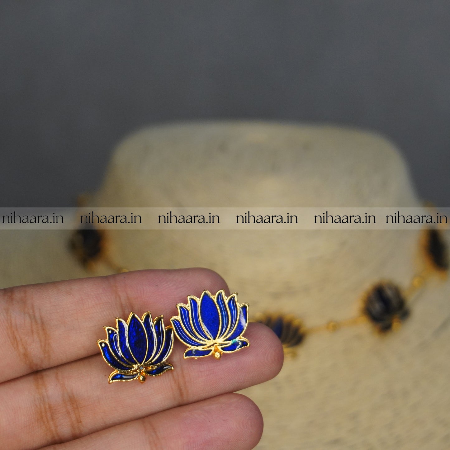 Budget Gold Thaamara Necklace Set - Dark Blue NA837